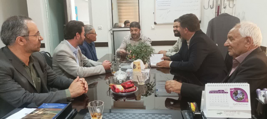 نشست هم اندیشی گروه جهادی سلام با مشاور اجتماعی دانشگاه علوم پزشکی در خصوص احداث ساختمان کلینیک تخصصی پزشکان در شهر میلاجرد