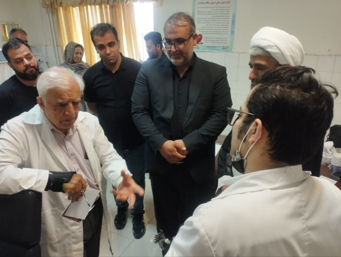 دیدار فرماندار و امام جمعه شهر آشتیان با  رئیس مجمع خیرین آشتیانی ها